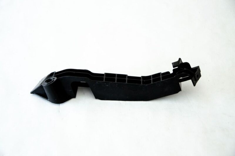Front Spacer R/H - New Cultus image3