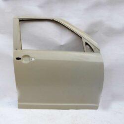 Front Door R/H - Swift image