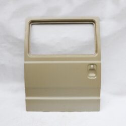 Center Door R/H - Bolan