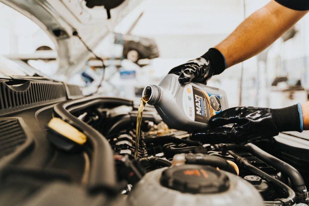 The Importance of Car Gear Oil in Vehicle Maintenance