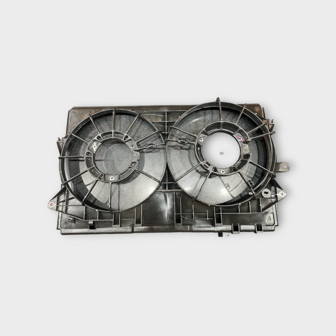 Fan Shroud For Diesel Engine Corolla 2003-2008 (4) Replacement Toyota Corolla 2.0D dual radiator fan shroud assembly on Partex Pakistan