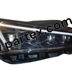 Hyundai Elantra headlight front view
