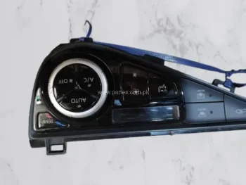 Toyota Aqua Digital Climate Control Panel (Genuine Kabli)