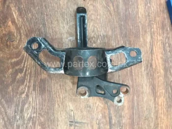 Side angle view of genuine Kabli transmission mount for Japanese Suzuki Wagon R 2014 available on Partex